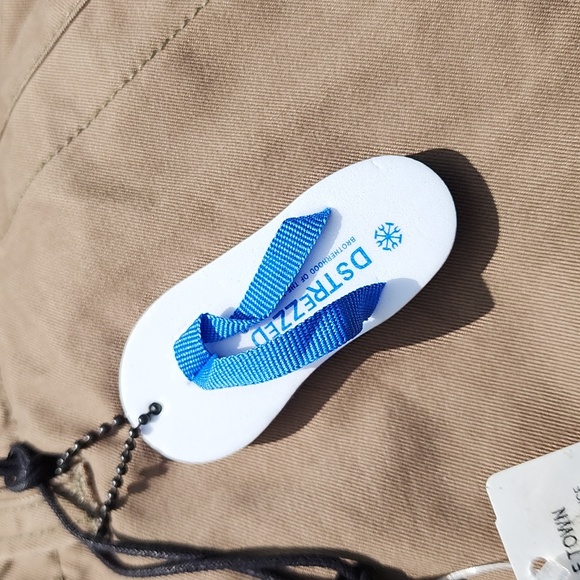 Olive green Dstrezzed shorts size 38 NWT - Picture 8 of 9